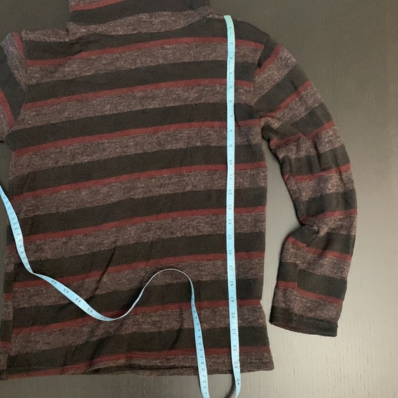 Purple striped turtleneck size S - Picture 4 of 6